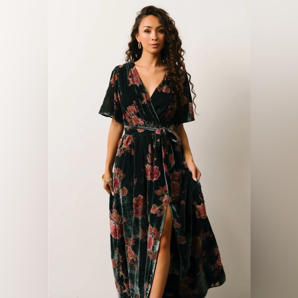 Baltic Born | Grey Lagoon Floral Velvet Uma Maxi Dress | Size Large